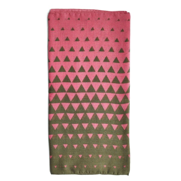 Tuch . TRIANGULO . Olive pink . edited by muse